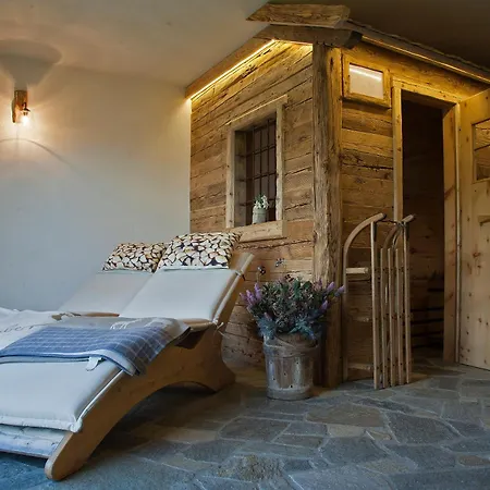 Teo E Marianna Aparthotel 4*